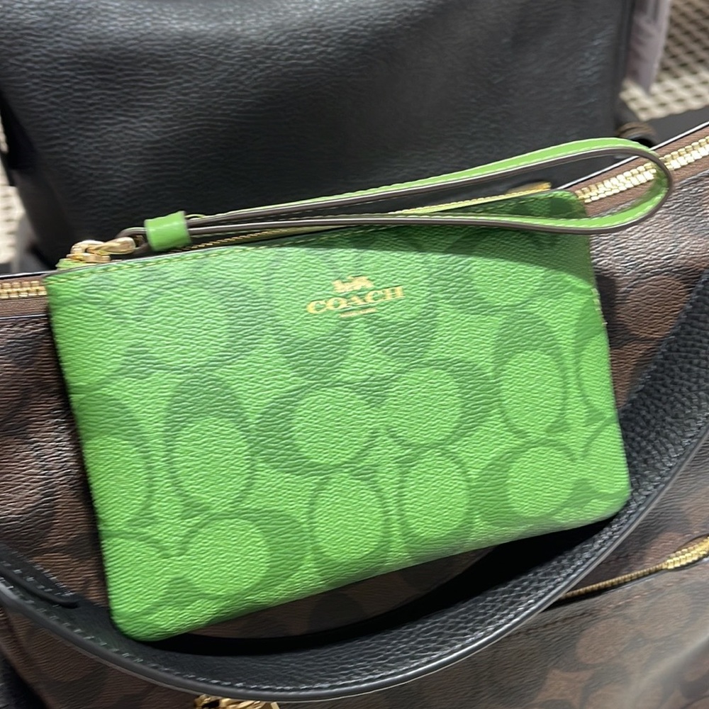 Coach Corner Zip Wristlet In Signature Canvas
Im/Neon Green - Picture 9 of 16